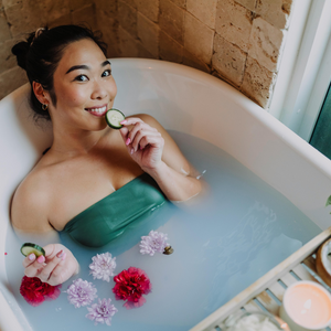Bringing Nature into Your Bath: How to Create a Calming Natural Experience